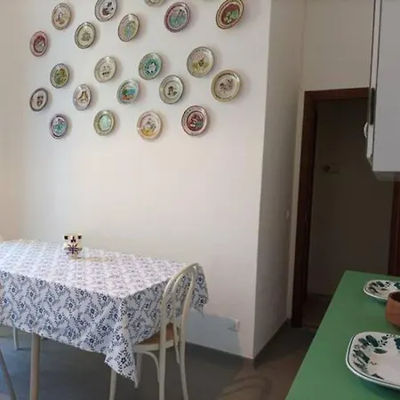 公寓 Prima Collina Ampio Vista Mare 阿拉西奥